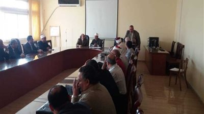 نائب رئيس جامعة الأزهر يجتمع بهيئة تدريس أصول الدين فرع طنطا