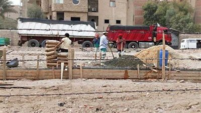 إعادة تأهيل شارع ترعة المريوطية.. صور