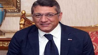 الوفد يطالب بتسهيل حصول المستثمرين على الأراضي الصناعية