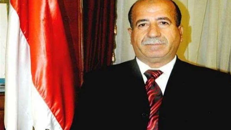 رئيس الزيتون يتبرع