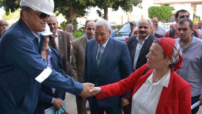 وزيرة البيئة تتابع