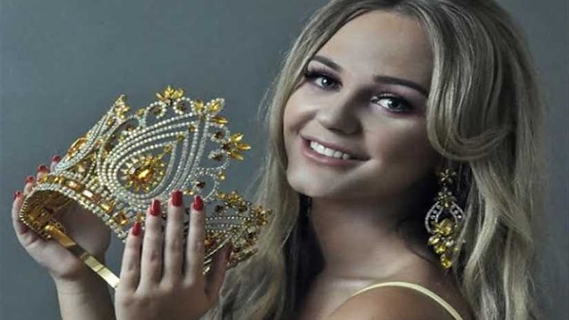 ملكة جمال عزباء لأن