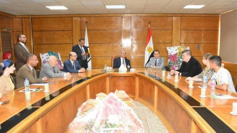 رئيس جامعة أسيوط