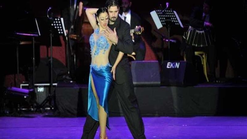 دار الأوبرا تروي