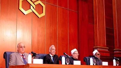 مسؤولو إذاعات القرآن الكريم يوصون بطرح برامج متنوعة لنشر الوسطية والاعتدال‎