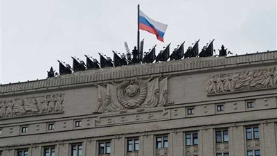 عاجل.. الدفاع الروسية: النفط السوري يخرج من البلاد تحت حراسة أمريكية