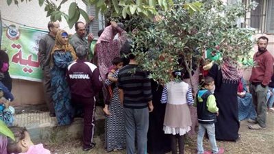 فحص ١٧٩١ مريضا بالقافلة العلاجية بالظواهري بههيا