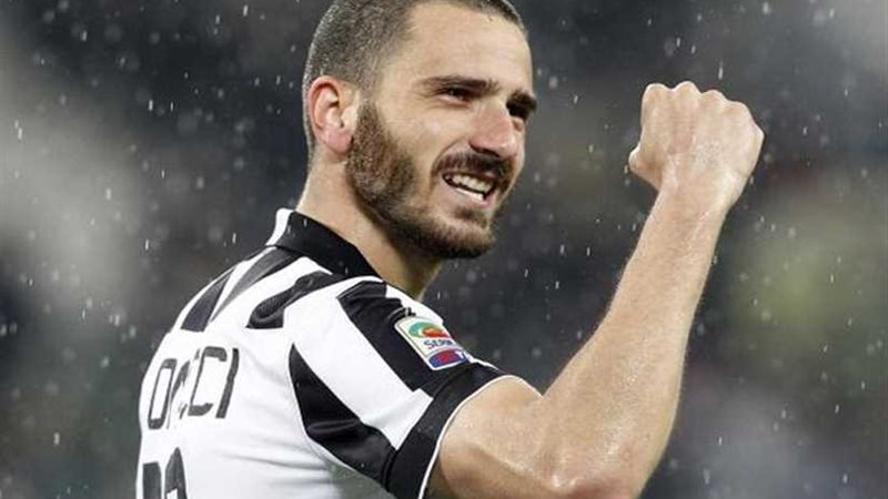 بونوتشي: دي ليخت