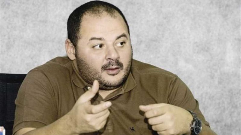 الأخ الكبير يدخل