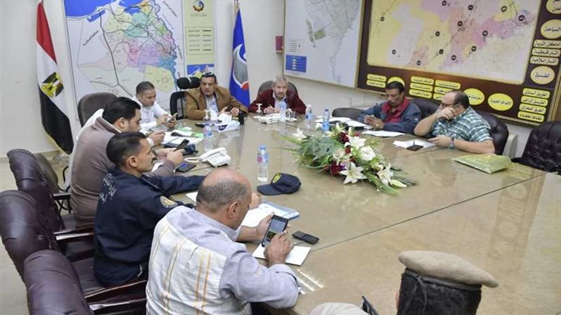 بالصورة ..البحيرة