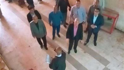 محافظ المنوفية يتفقد محكمة شبين الكوم أثناء نظر قضية راجح