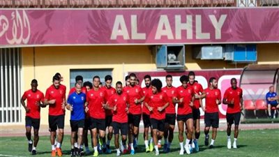 الأهلي يستكمل تدريباته قبل المعسكر الخارجي