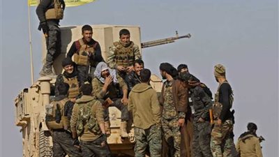 قوات سوريا الديمقراطية تنسحب من الشريط الحدودي بين سوريا وتركيا