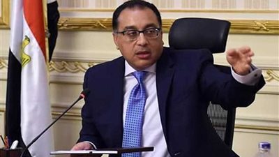 رئيس الوزراء يتابع توفير الاعتمادات المالية المطلوبة لمشروعات وزارة الصحة