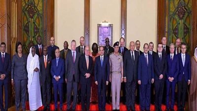 موجز الرابعة.. السيسي يؤكد أهمية تعزيز التكاتف الدولي لمواجهة المخاطر الأمنية المشتركة