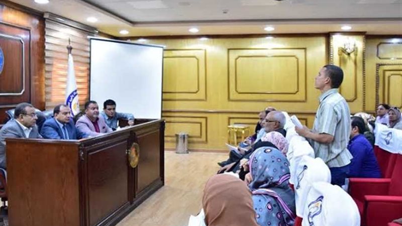 رئيس جامعة بني سويف: