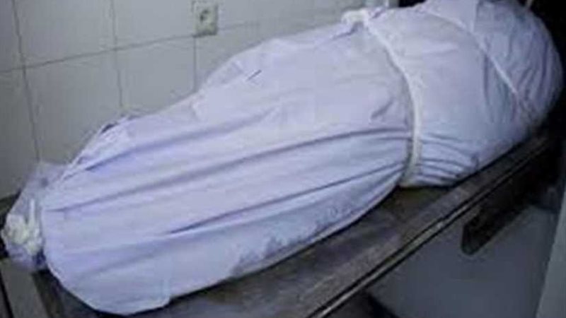 العثور على جثة عجوز