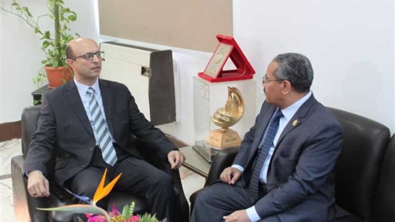 نائب رئيس جامعة أسيوط