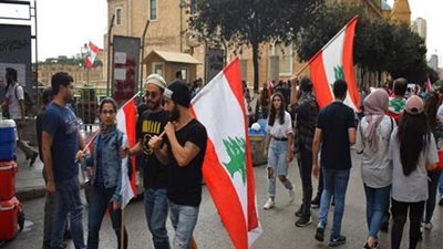 لبنان: تحطم واحتراق كافة مظاهر الاحتجاج في بيروت..والجيش يبدأ انتشارا واسعا