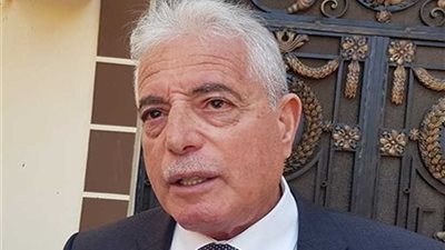 محافظ جنوب سيناء يتفقد محطات الركاب وموقف السرفيس واستراحة المواطنين بشرم الشيخ