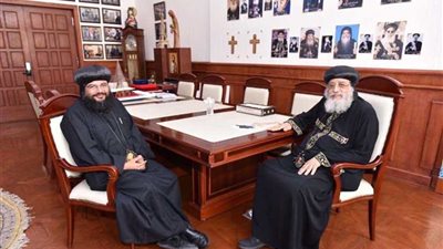 البابا تواضروس يستقبل أسقف البحر الأحمر