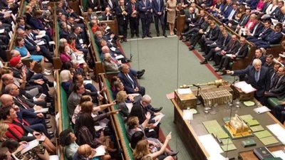 البرلمان البريطاني يرفض طلب جونسون إجراء انتخابات مبكرة