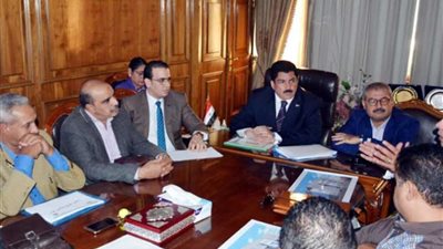 محافظ القليوبية يلتقي مندوب حاكم 