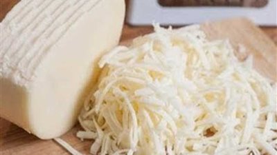 ماذا تعرف عن جبنة موتزاريلا؟ إليك أصلها وفوائدها