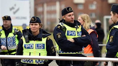 اعتقال 3 أشخاص للاشتباه في ضلوعهم في انفجار بعقار سكني بالسويد