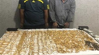 ضبط 3 كيلوجرامات من الذهب مدموغة بأختام مقلدة بورشتين بالقاهرة
