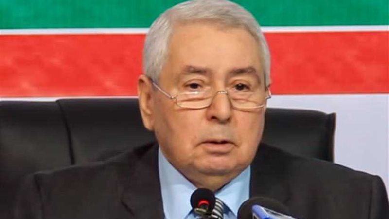 الرئيس الجزائري: