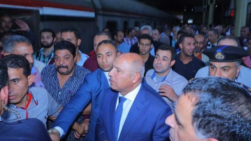 وزير النقل في محطة