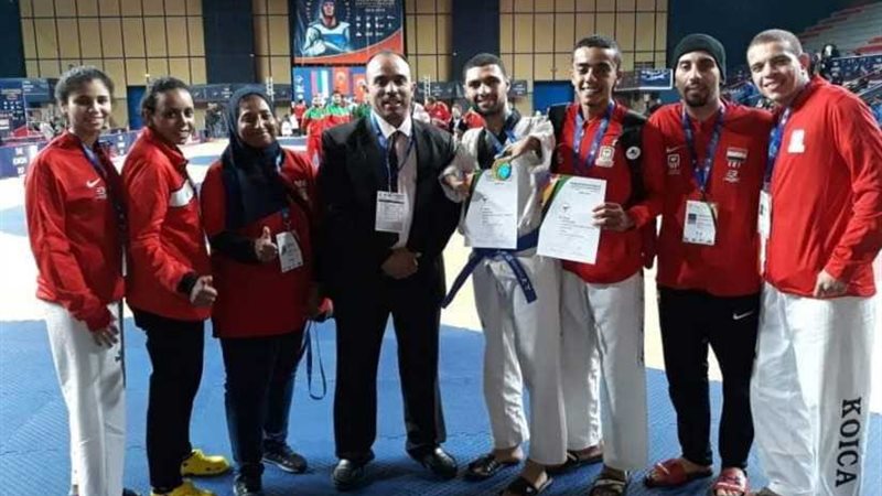 عمرو سليم يهنئ مؤمن