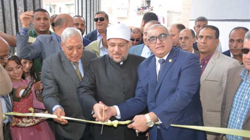 وزير الأوقاف يفتتح