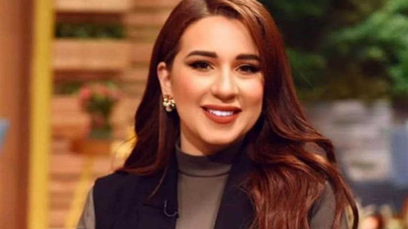 أسما شريف منير ترد