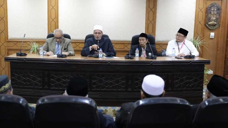 وكيل الأزهر يستقبل