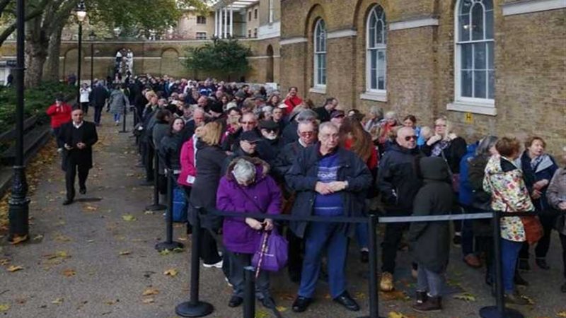 عاجل... اصطفاف آلاف