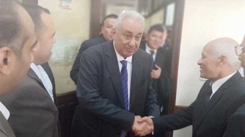 عاشور يترأس هيئة