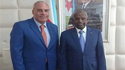 رئيس وزراء جيبوتي يبحث مع السفير المصري عددًا من المشروعات