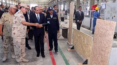 موجز الرابعة .. الرئيس السيسى : حجم المشروعات التي تم إنجازها كبير ومستعد لافتتاح يومي لعدة أشهر ليعلم المصريون حجم ما تحقق