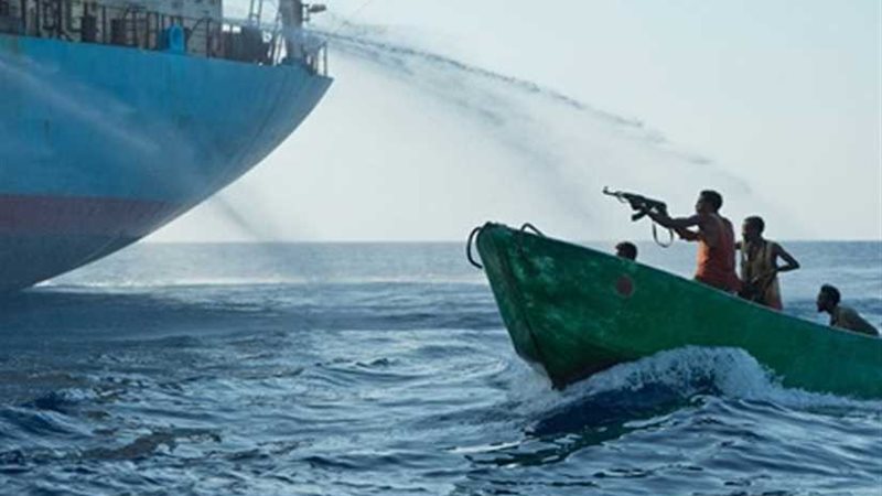 اختطاف 4 أفراد من