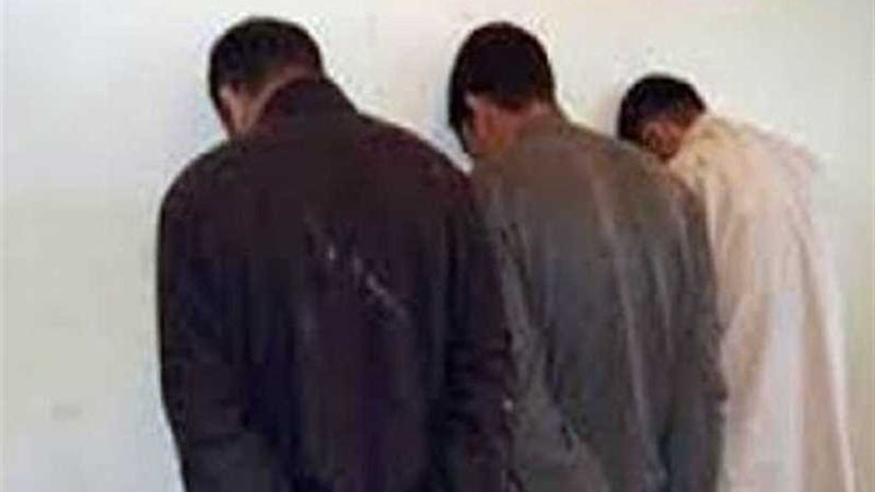 القبض على 3 عاطلين