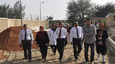 طارق رحمي يتابع تطوير مزرعة الطب البيطري بجامعة قناة السويس