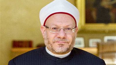 مفتي الجمهورية يهنئ الرئيس السيسي والأمتين العربية والإسلامية بمناسبة المولد النبوي الشريف