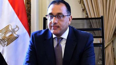 موجز الرابعة.. مدبولي يهنئ المصريين بالمولد النبوي.. والتعليم تعلن تخفيض أسعار توريد كتب الفصل الدراسي الثاني