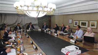 وزير التعليم العالي يترأس الاجتماع التمهيدي للمبادرة القومية 