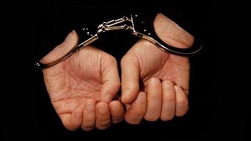 كشف غموض سرقة 100