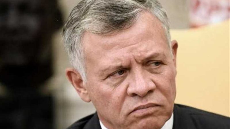 العاهل الأردني يستقبل