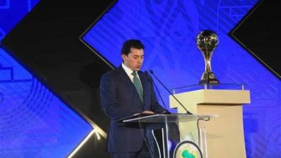 وزير الرياضة ينقل تحية الرئيس السيسي للمشاركين في افتتاح 