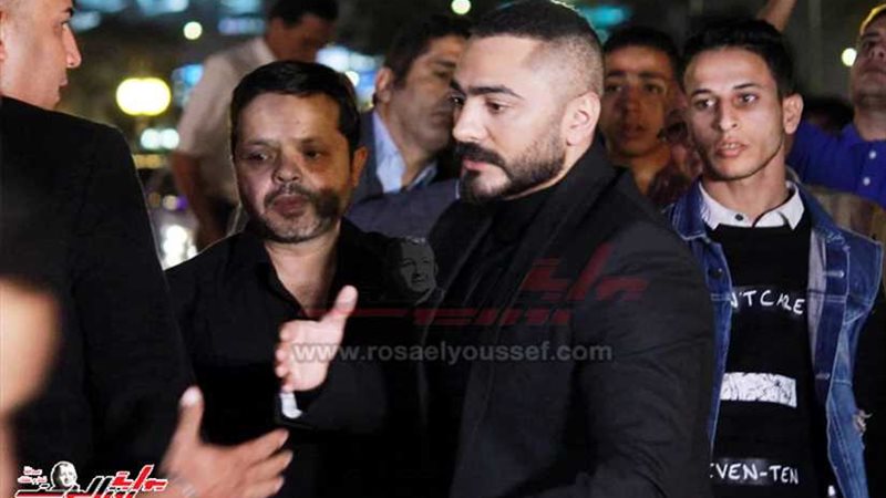 توافد كثيف من الفنانين